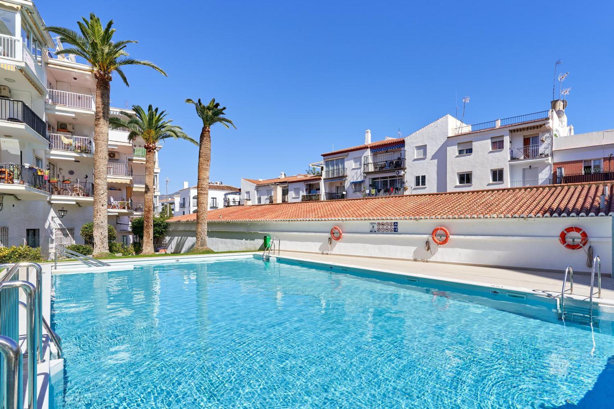 1 Bed With Sea View Daire *